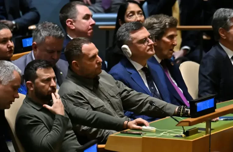 Hersh: Ukrajna feladta az ellentámadást és veszített Oroszország ellen