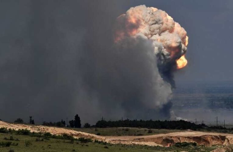 Folytatódott a Krím ostroma, különböző irányokból támadtak az ukránok