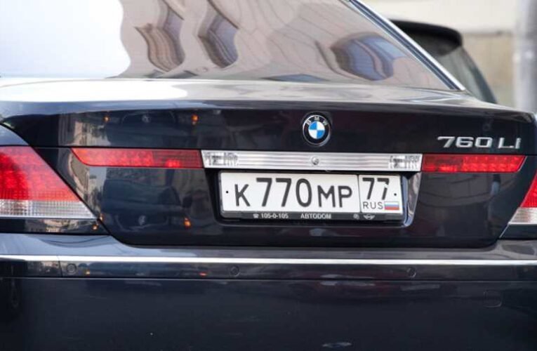 Az EU kitiltja területéről az Oroszországban bejegyzett gépkocsikat