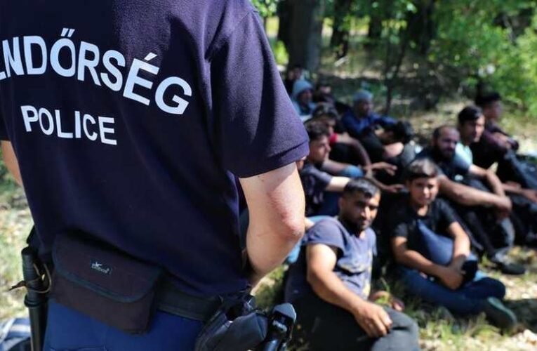 A magyar modell példaértékű Nagy-Britannia számára: Hogyan állítható meg az illegális migráció?