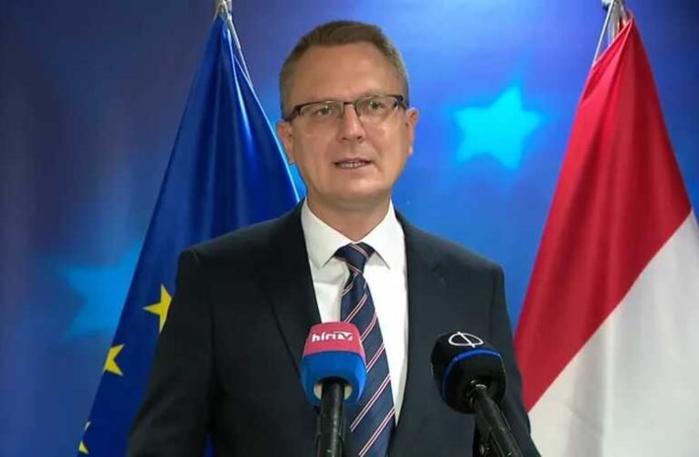 Rétvári Bence: minden idők legnagyobb léptékű béremelése zajlik a pedagógusoknál