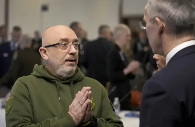 Reznyikov elárulta, mekkora értékben kapott eddig Ukrajna fegyvereket