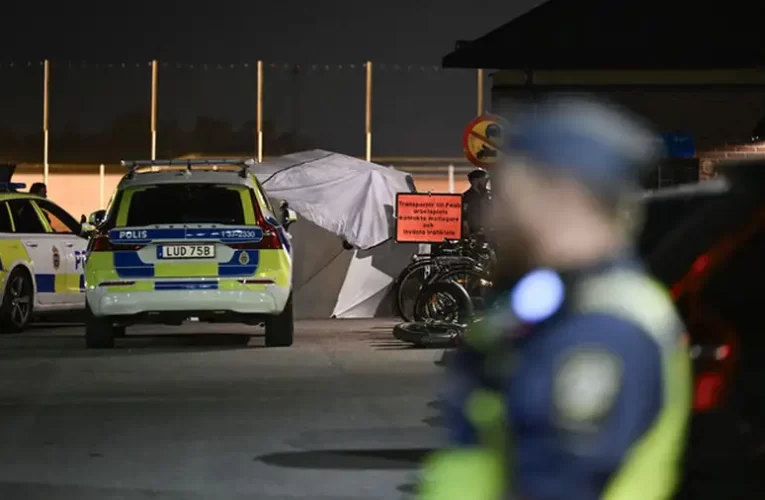 A svéd kormány belátta, hogy a bevándorlás okozza az országban az erőszakhullámot, a fegyveres bandatámadásokat