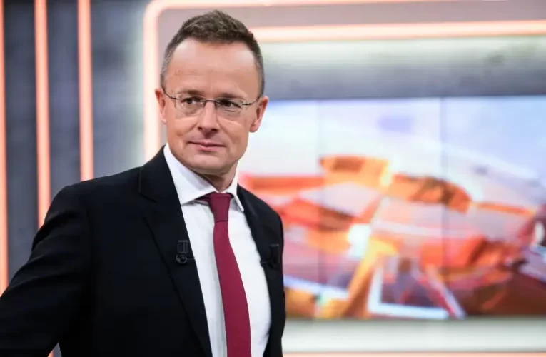 Szijjártó Péter: teljes egészében Brüsszel hibája a migrációs nyomás erősödése Közép-Európában