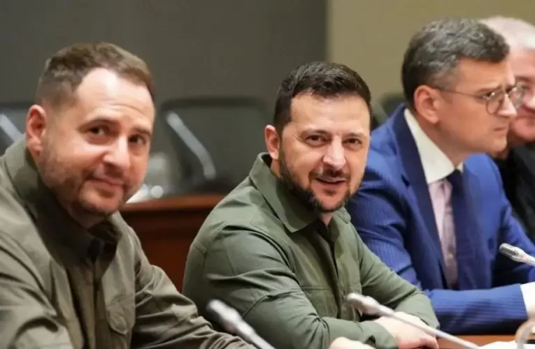 Puccsra készül Ukrajna Lengyelországban