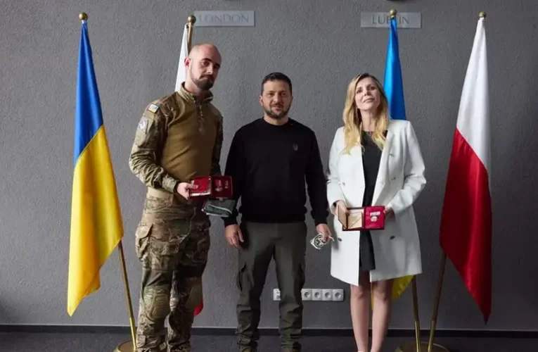 A lengyel–ukrán viszály kellős közepén utazott Zelenszkij Lengyelországba