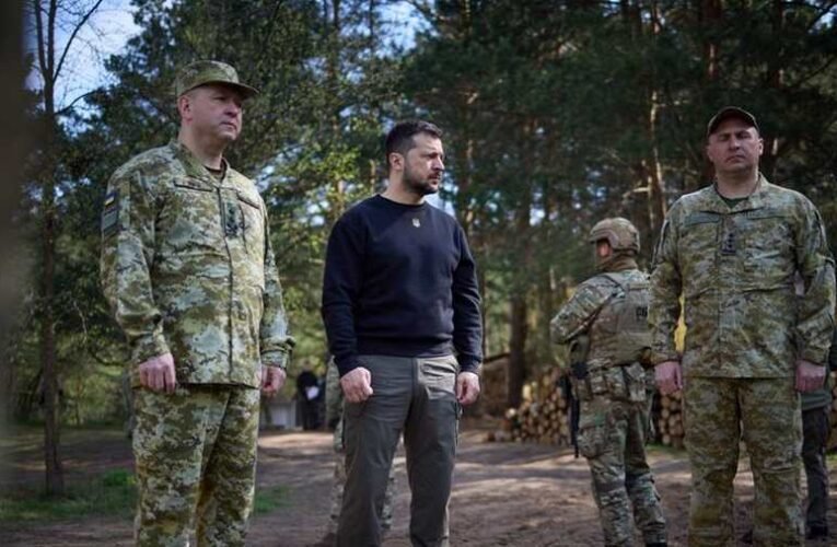 Nekiesett Kijevnek a lengyel nagykövet a náci kollaboránsok tisztelete miatt