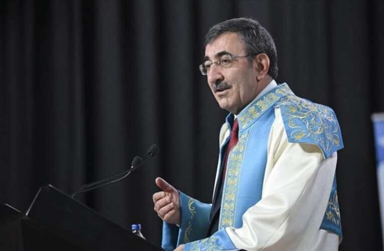 Törökország alelnöke kijelentette, „a Gázában élők megfosztása a legalapvetőbb jogaiktól szembe megy minden emberi értékkel”