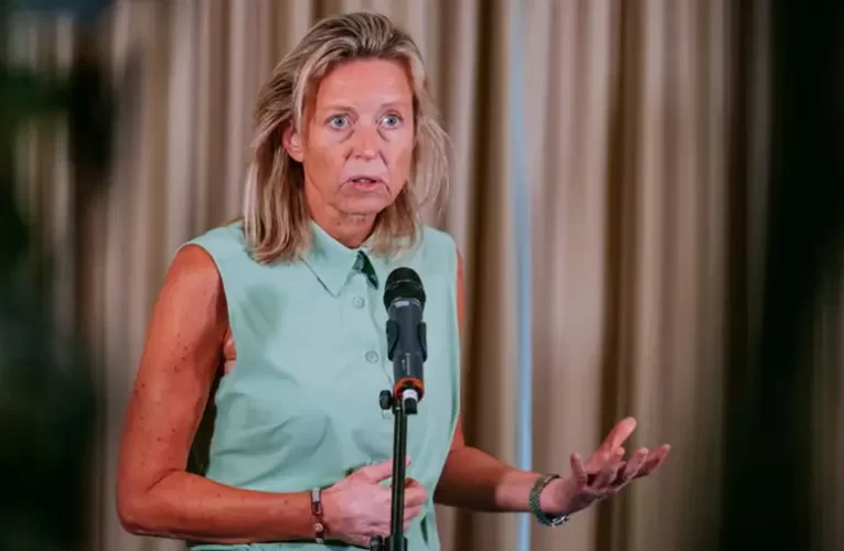 Holland védelmi miniszter: Ukrajna költséghatékony módszer az Oroszország elleni harchoz