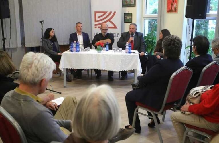 „Demokratikus erőszakot” akar a totálisan elborult baloldali értelmiség