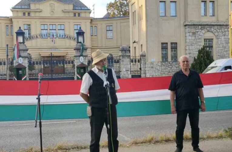 Dr. Bene Gábor: 400 éven át tűrtük a Habsburgokat – Tiltakozó tüntetés a lopakodó habsburgosítás ellen