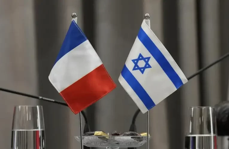 Kiürítették a párizsi zsidó iskolákat bombafenyegetés miatt