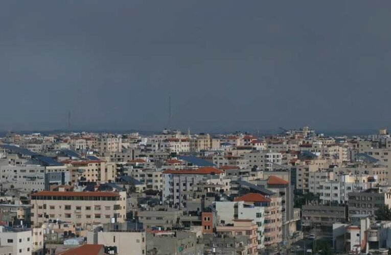 Izraeli repülőgépek válaszcsapást mértek Gázára (+élő közvetítés Gázából)