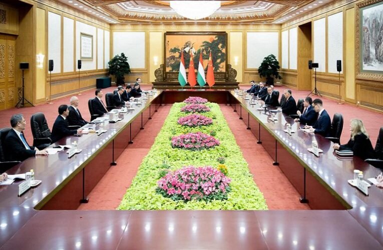 Orbán Viktor: az összeköttetések és a kölcsönös tisztelet tudja elhozni a béke és a gazdasági fejlődés reményét