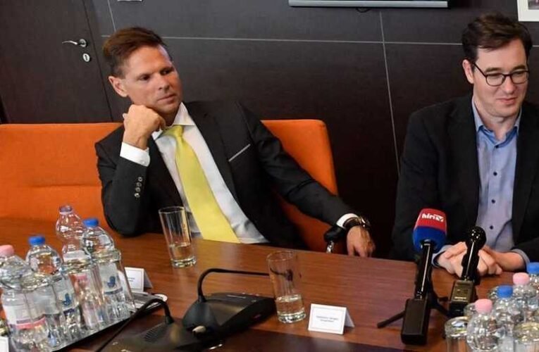 Ingatlanspekulációba kezdett Karácsony közművezére