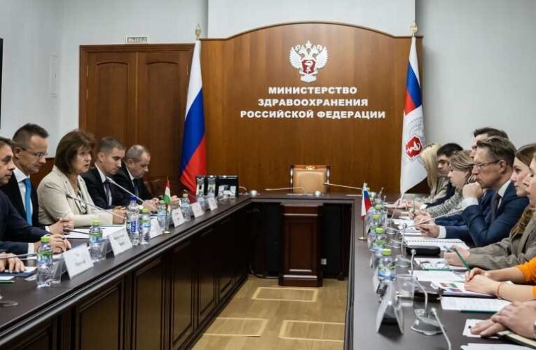 Szijjártó Péter: Magyarország arra törekszik, hogy kölcsönös tiszteleten alapuló együttműködést folytasson Oroszországgal