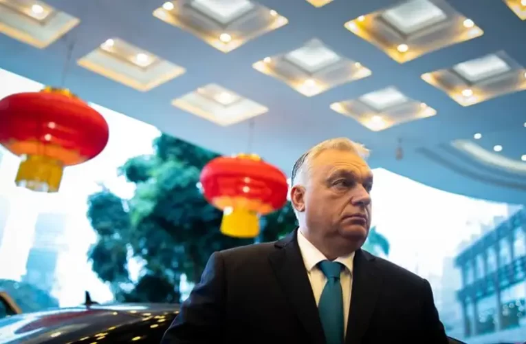 „Kína Szilícium-völgyében” tárgyal Orbán Viktor