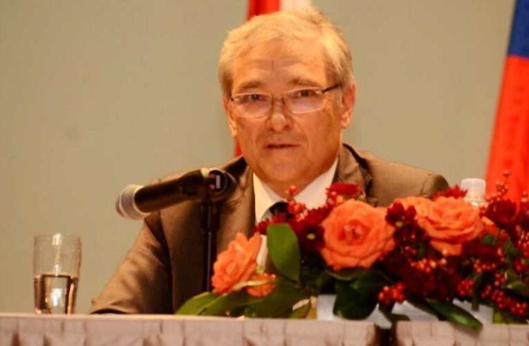 Oroszország semleges Ukrajnát és együttműködő világrendet akar – Találkozó Oroszország magyarországi nagykövetével a Magyar Békekörben