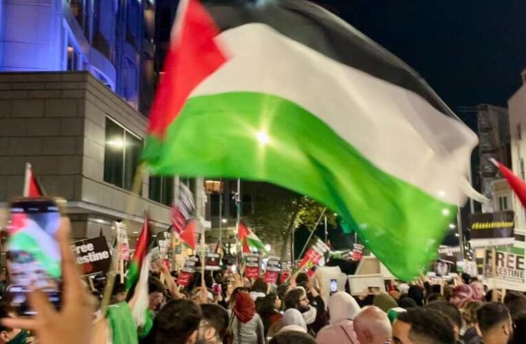 Kitört a háború a berlini iskolákban is: a diákok a Hamászt éltetik és zsidóznak, a tanárok tehetetlenek