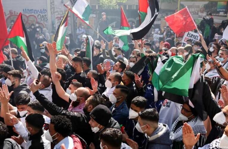 Tevékenységi tilalom alá vonják a Hamászt Németországban