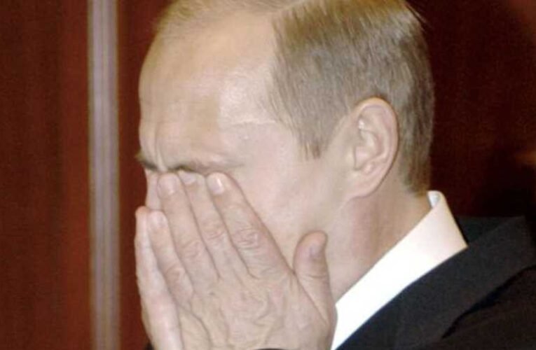 Newsweek: Putyint újra kellett éleszteni, miután a biztonságiak hallották, hogy a földre esik