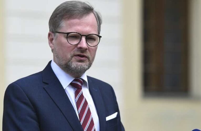 Cseh politikusok szerint felelősségteljes döntés Biden visszalépése