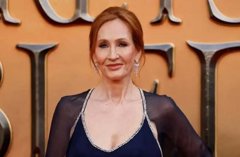 A Harry Potter könyvek szerzője keményen nekiment a Hamász-párti tüntetőknek