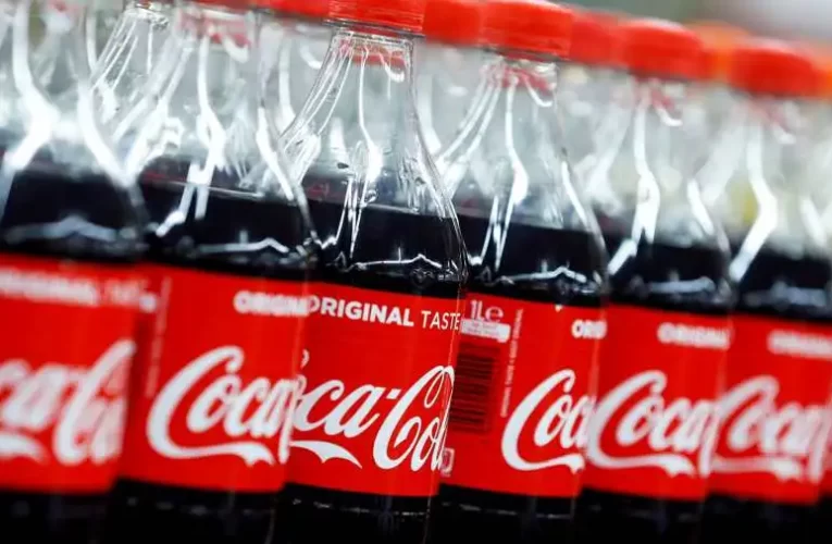 A török parlament betiltotta a Coca-Colát