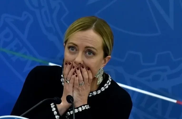 Lemondott az olasz miniszterelnök tanácsadója az orosz tréfa miatt