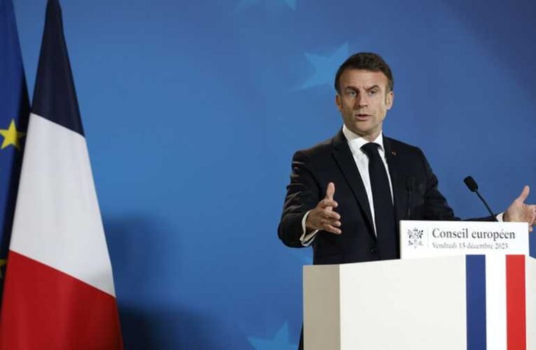Macron nyitott a párbeszédre Oroszországgal – állítja