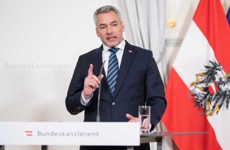 Osztrák kancellár: Ausztria nem egyezik bele az Ukrajnával folytatandó csatlakozási tárgyalásokba