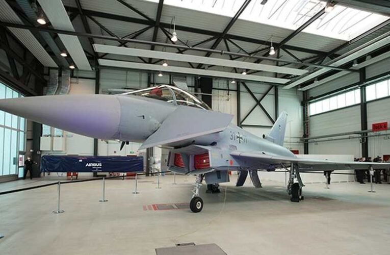 Kindzsallal lőtték szét az F-16-osokat tároló hangárt az oroszok