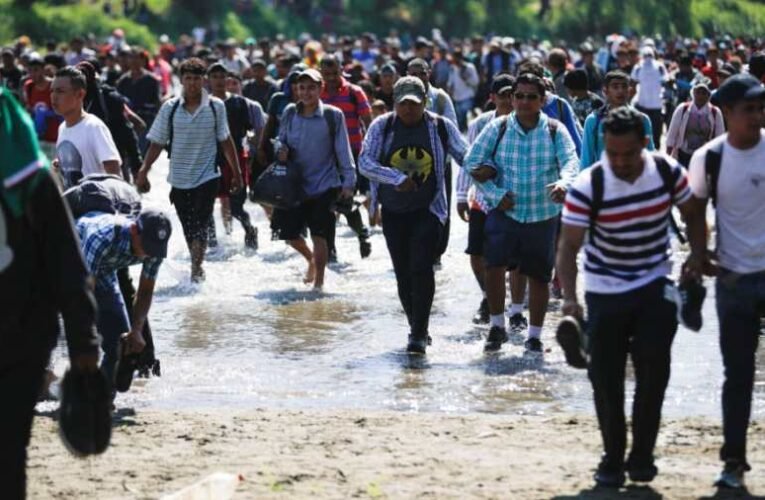 A súlyosbodó migrációs helyzet sürgős kezeléséről egyeztetett az amerikai és a mexikói elnök