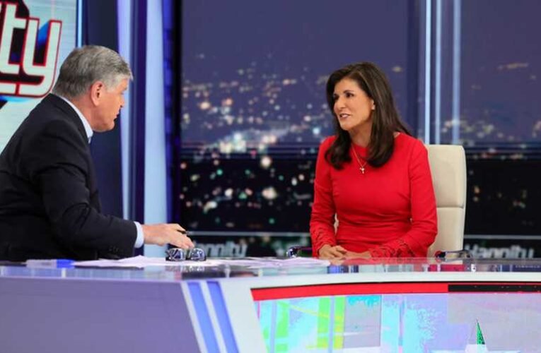 Megsemmisítő beszólást kapott a háborúpárti politikus