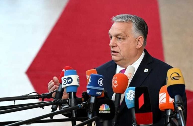 Levédia krónikása: Miért vonult ki Orbán a teremből? (18+)