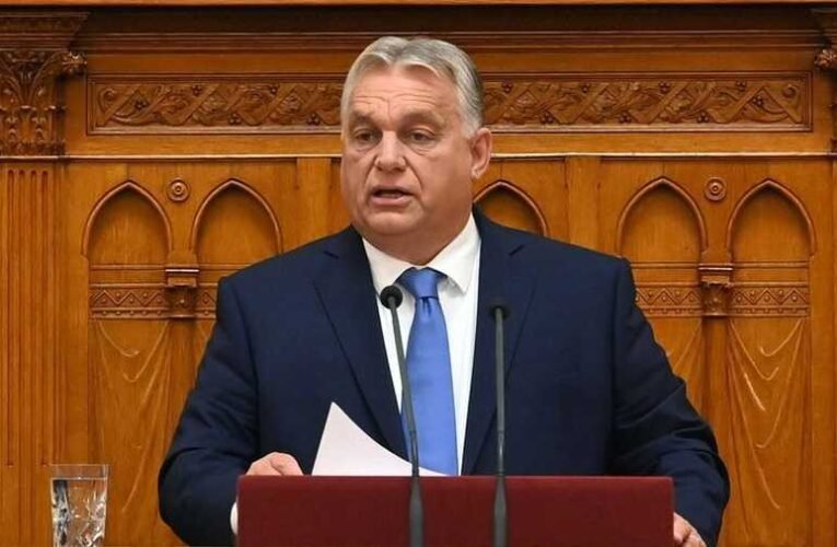 Orbán Viktor: Brüsszelben „fejjel mennek a falnak”