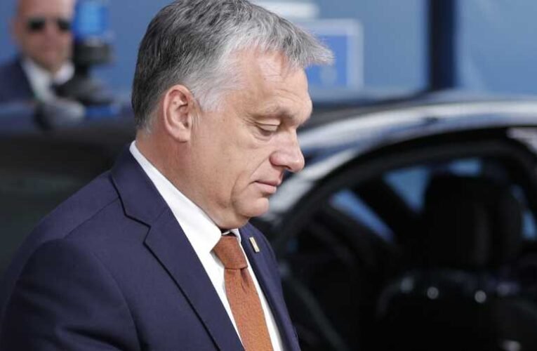 Orbán Viktor Brüsszelben tárgyal