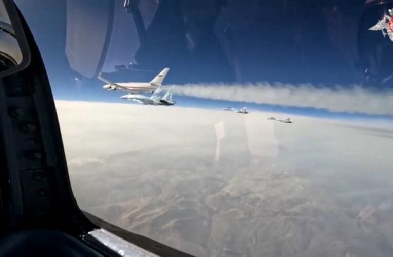 Vadászgépek biztosították Putyin elnöki különgépét a közel-keleti útja során