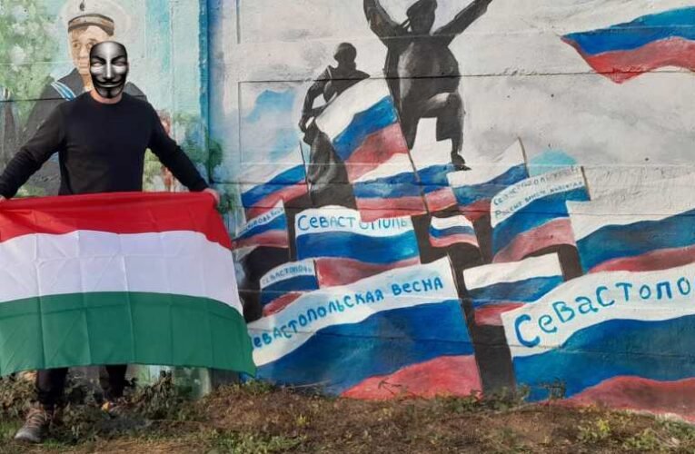 Tamás a Krímből: „Ne bántsd a magyart!” – Újévi üdvözlet Szevasztopolból