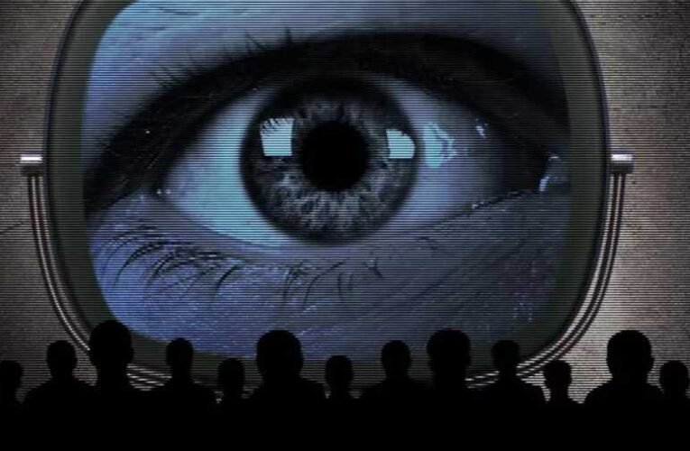 Nemcsak az okoseszközeink, de már az autóink is kémkednek utánunk