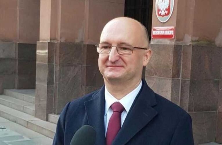 Tisztogatás: Újabb PiS-politikust tartóztattak le Varsóban