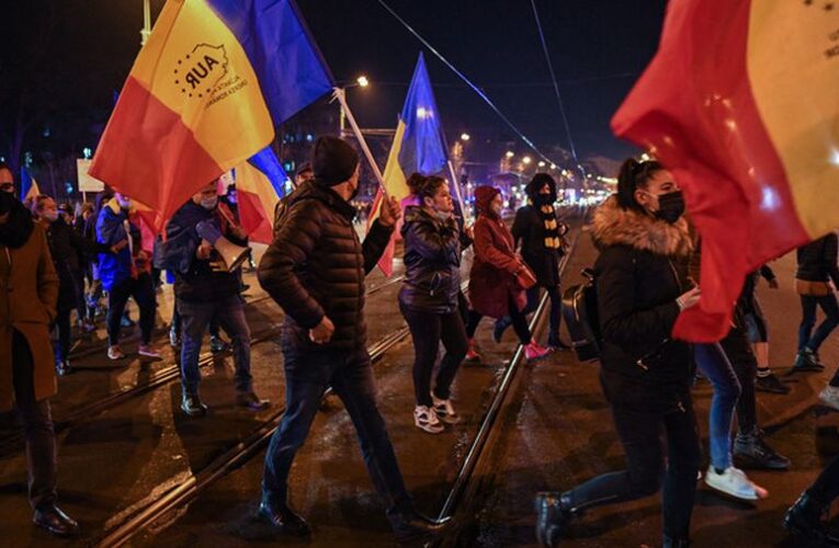 A románok így akarják feldarabolni Ukrajnát, ezért a NATO-ból is kilépnének