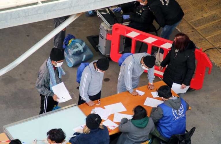 Ébredeznek a franciák, már nem kell nekik a migráció