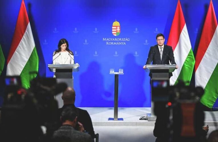 Kormányinfó –  Gulyás Gergely: Brüsszelben változás kell!