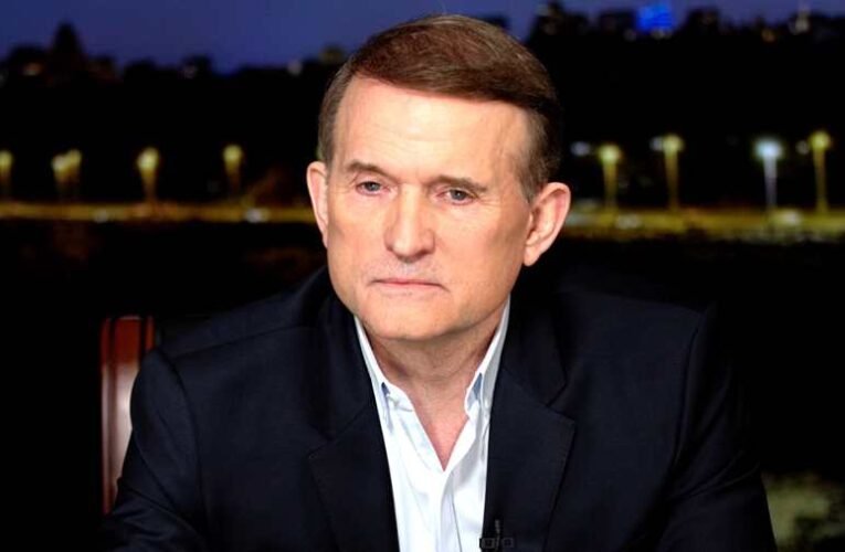 Medvedcsuk: A magyaroknak Orbán Viktorra kell szavazniuk, hogy elkerüljék Ukrajna tragédiáját