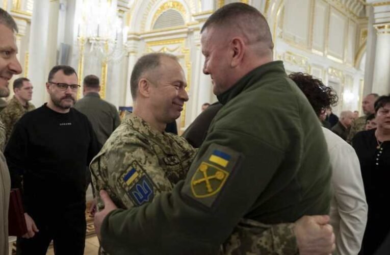 Amerikai elemző arról, mi várhat Zelenszkijre Zaluzsnij leváltása után