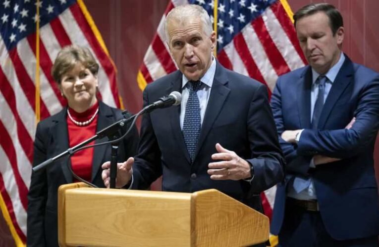 AP: Magyarország figyelmen kívül hagyta az amerikai delegáció budapesti látogatását