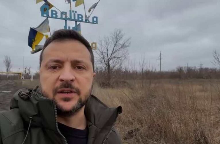 Kivonulnak az ukrán erők Avdejevkából