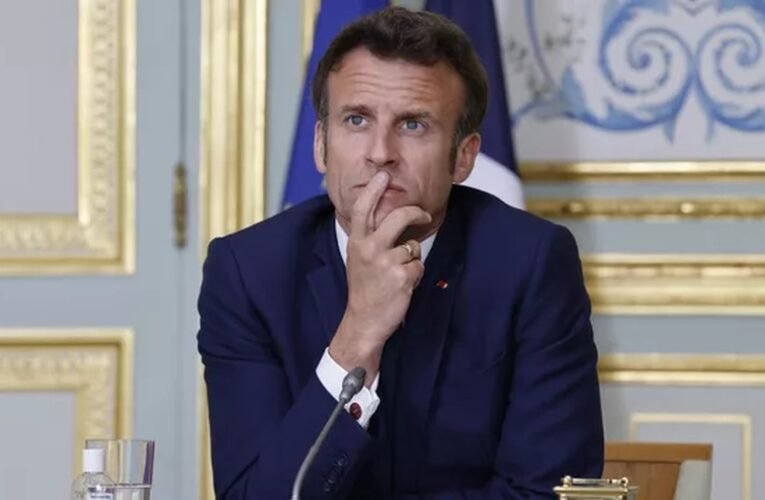 Macron kész tárgyalni Putyinnal