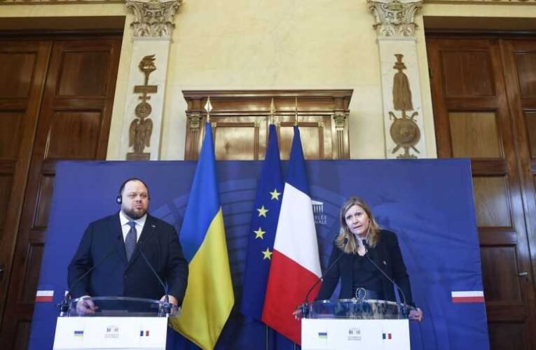 A franciák megerősítették, hogy csapatokat küldenének a frontra, Ukrajnába